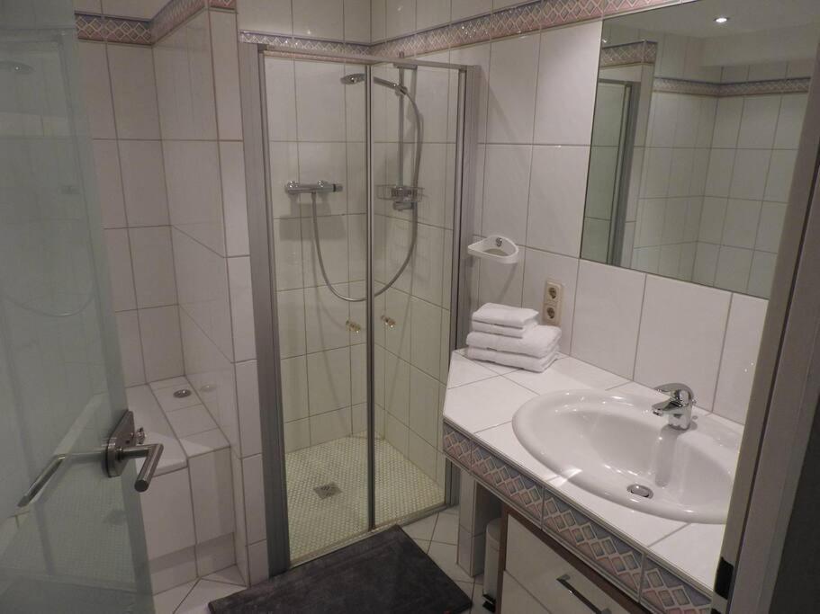 Schoene Gemuetliche Ferienwohnung Mit Fernblick. Nalbach Exterior foto